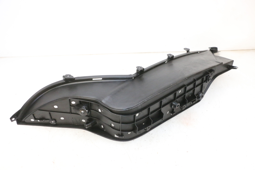 photo de RIGHT FLOOR PANEL JM MOTORS GTS 125 (2015 - 2019) - Markings and original references