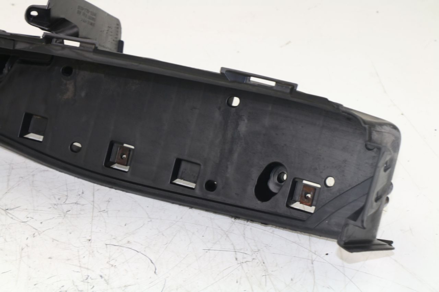 photo de RIGHT FLOOR PANEL HONDA FES S-WING SWING 125 (2007 - 2015)