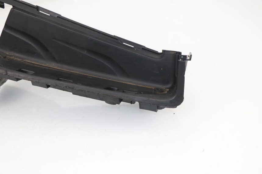 photo de RIGHT FLOOR PANEL HONDA FES S-WING SWING 125 (2007 - 2015)