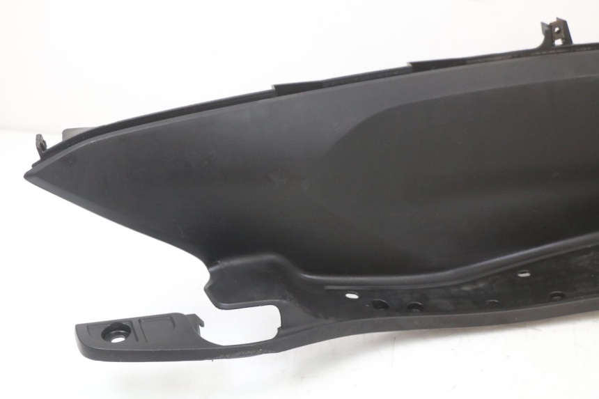 photo de RIGHT FLOOR PANEL HONDA PCX (JF28) 125 (2009 - 2011)