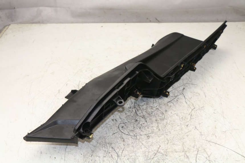 photo de RIGHT FLOOR PANEL KYMCO DINK STREET ABS 125 (2011 - 2018)