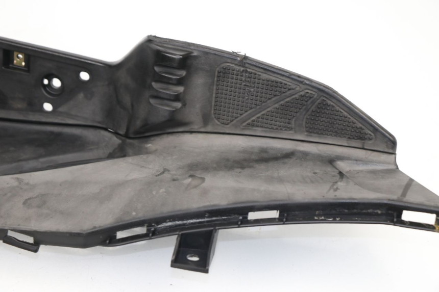 photo de RIGHT FLOOR PANEL KYMCO DINK STREET ABS 125 (2011 - 2018)