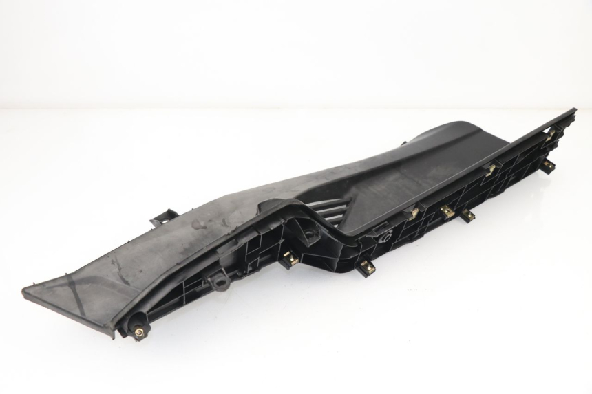 photo de RIGHT FLOOR PANEL KYMCO DINK STREET ABS 125 (2011 - 2018)