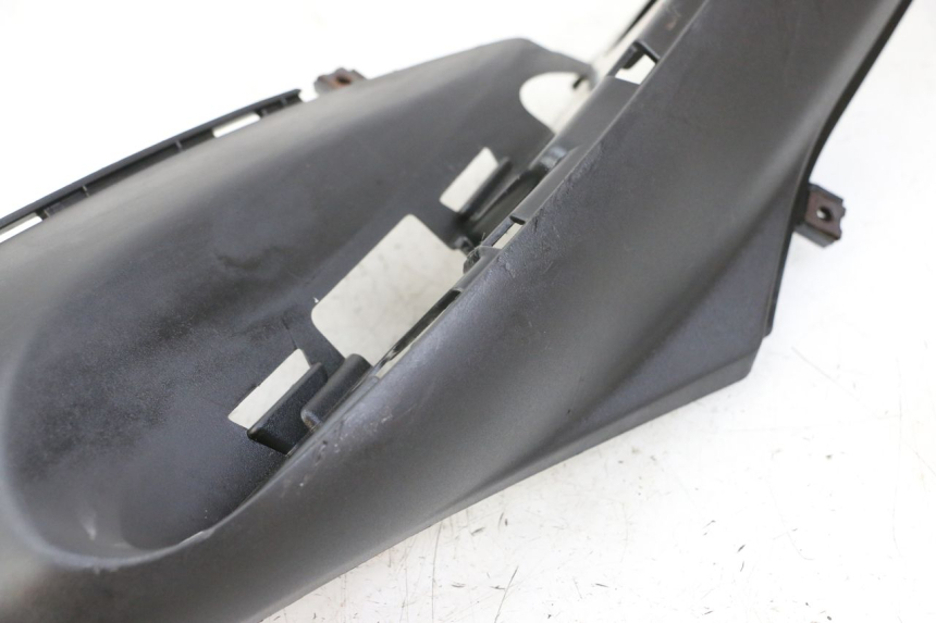 photo de RIGHT FLOOR PANEL MBK OVETTO ONE 2T 50 (2013 - 2017)