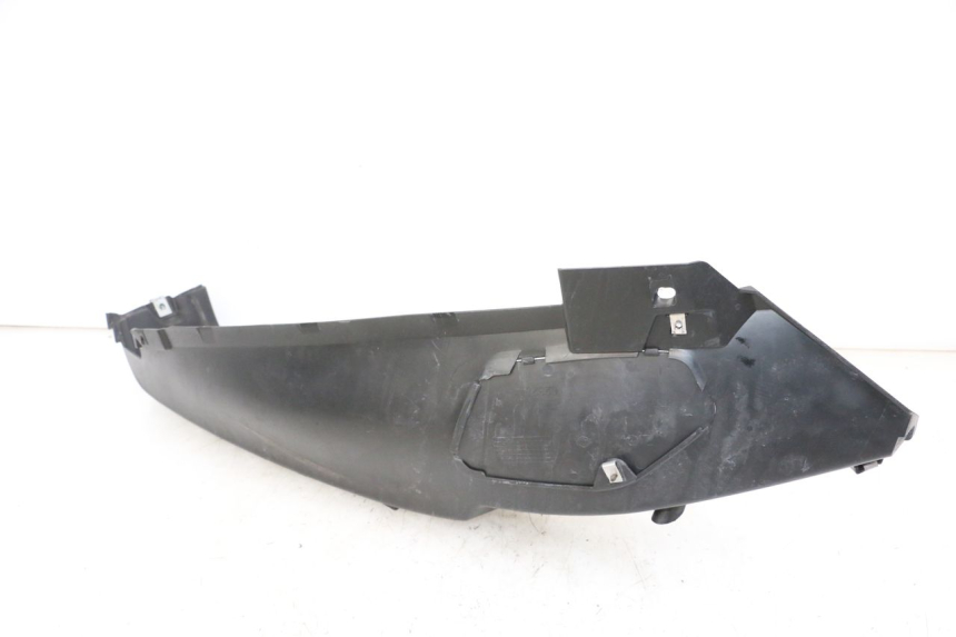 photo de RIGHT FOOTREST PIAGGIO MP3 500 (2014 - 2016)