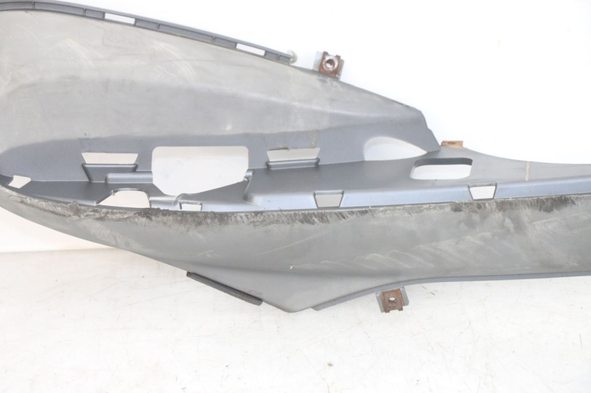 photo de RIGHT FOOTREST YAMAHA NEOS NEO'S 4T 50 (2008 - 2016)