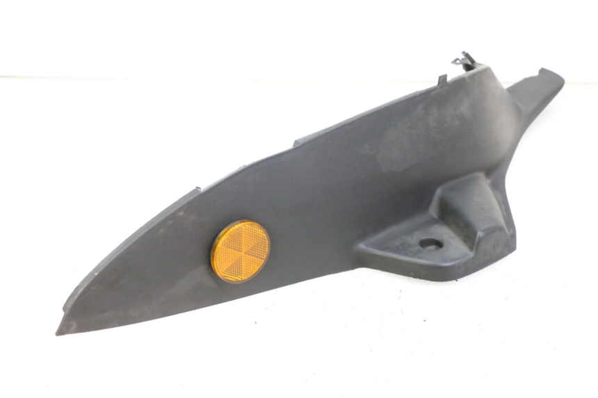 photo de RIGHT FOOTREST PEUGEOT ELYSTAR 50 (2002 - 2014)