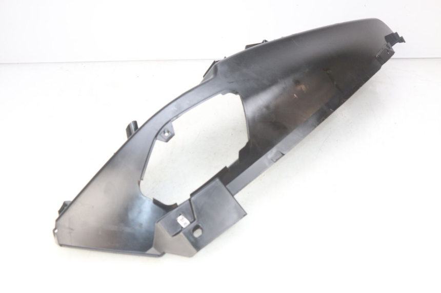 photo de RIGHT FOOTREST PIAGGIO MP3 500 (2014 - 2016)