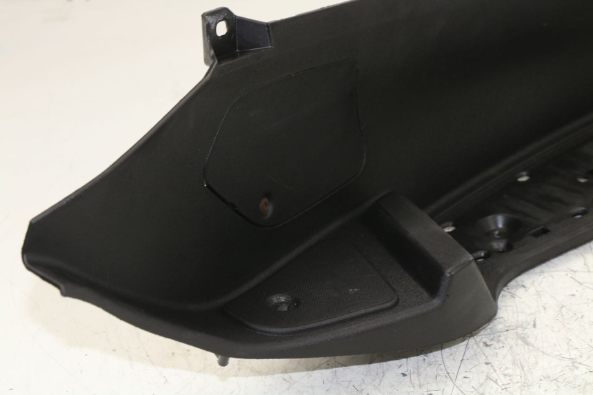 photo de RIGHT FOOTREST PIAGGIO MP3 LT 400 (2007 - 2012)