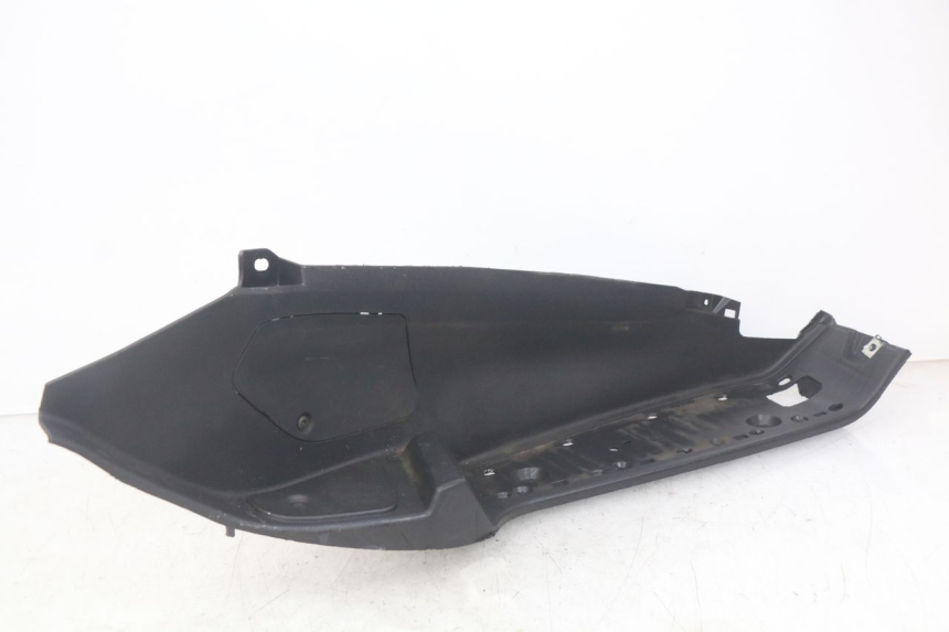 photo de RIGHT FOOTREST PIAGGIO MP3 RL 250 (2007 - 2010)