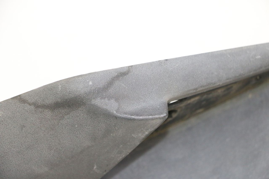 photo de RIGHT FLOOR PANEL PEUGEOT SATELIS 250 (2006 - 2012)