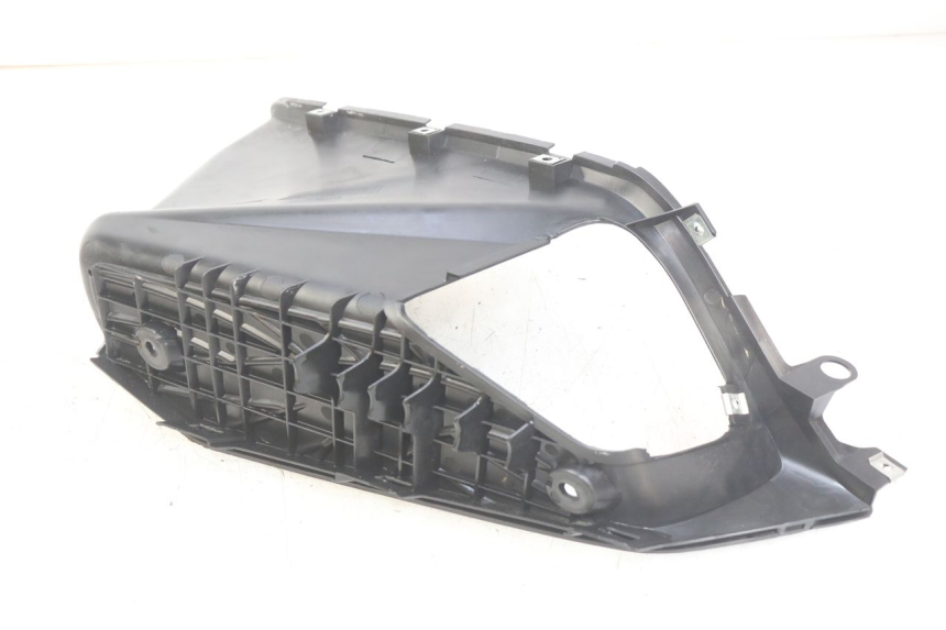 photo de RIGHT FOOTREST HONDA VISION NSC R 50 (2013 - 2015)