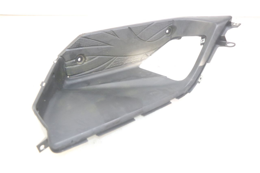 photo de RIGHT FOOTREST HONDA VISION NSC R 50 (2013 - 2015)