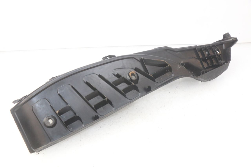 photo de RIGHT FOOTREST PIAGGIO X7 125 (2007 - 2013)