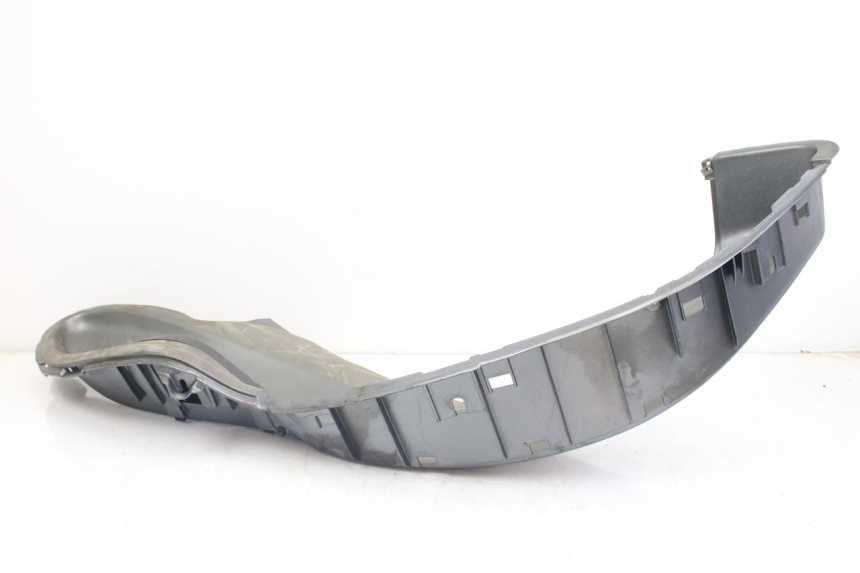 photo de RIGHT FOOTREST PIAGGIO X9 EVOLUTION 125 (2003 - 2007)