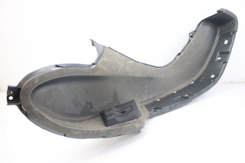 photo de RIGHT FOOTREST PIAGGIO X9 EVOLUTION 125 (2003 - 2007)