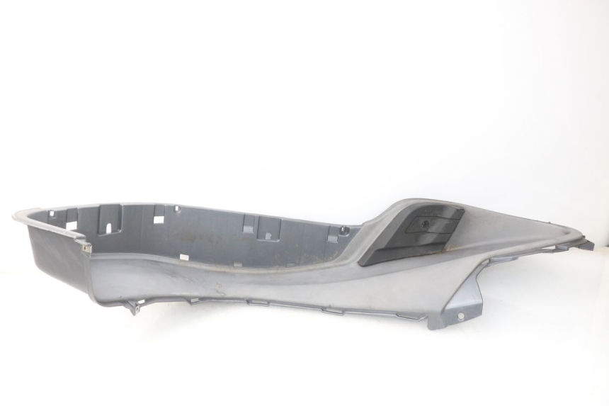 photo de RIGHT FOOTREST PIAGGIO X9 125 (2000 - 2003)