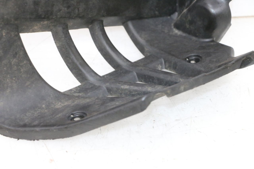 photo de RIGHT FLOOR PANEL YAMAHA YFM R RAPTOR 250 (2008 - 2014) - High-resolution close-up