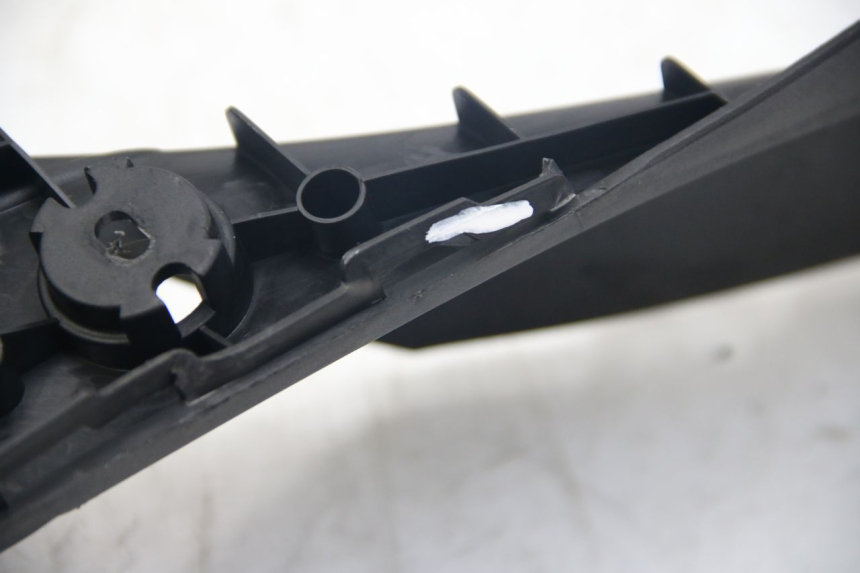photo de FOOTREST YAMAHA D'ELIGHT DELIGHT 125 (2017 - 2020)