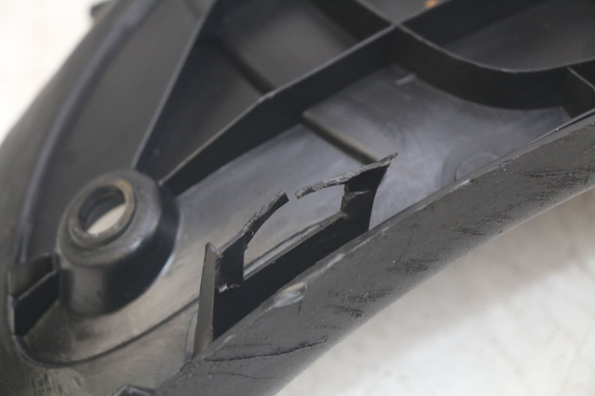 photo de FOOTREST PEUGEOT ELYSEO 125 (1999 - 2004)