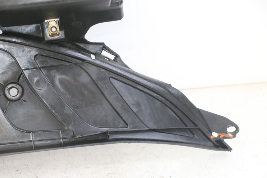 photo de FOOTREST PEUGEOT ELYSEO 125 (1999 - 2004)