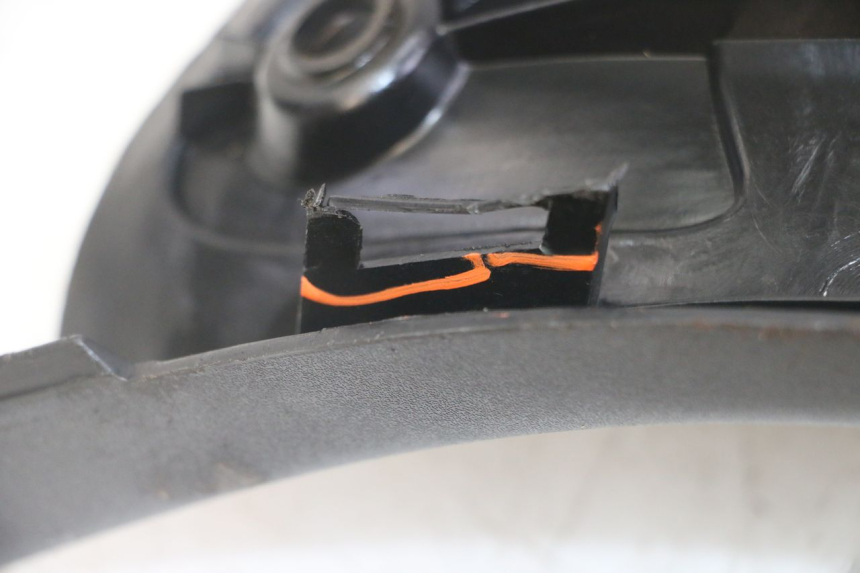 photo de FOOTREST PEUGEOT ELYSEO 125 (1999 - 2004)