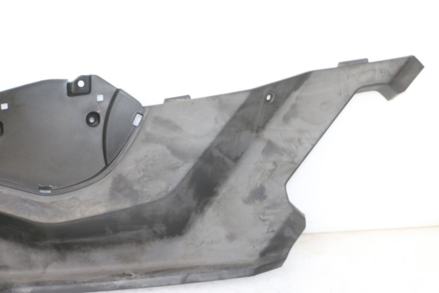 photo de LEFT FLOOR PANEL QUADRO 4 4D 350 (2015 - 2018)