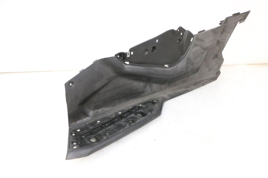 photo de LEFT FLOOR PANEL QUADRO 4 4D 350 (2015 - 2018)