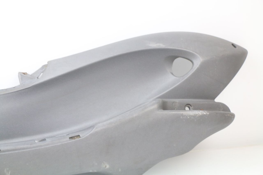 photo de LEFT FLOOR PANEL PIAGGIO BEVERLY 125 (1998 - 2005)