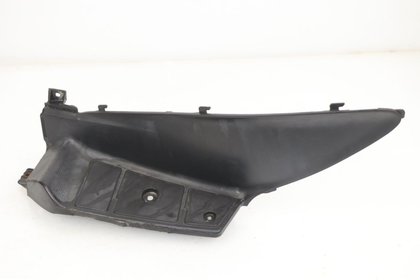 photo de LEFT FOOTREST SUZUKI BURGMAN 125 (2007 - 2014)