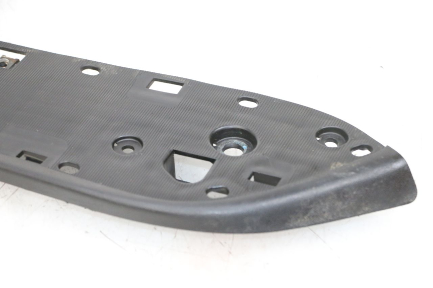 photo de LEFT FOOTPEG SUZUKI BURGMAN 650 (2013 - 2020)