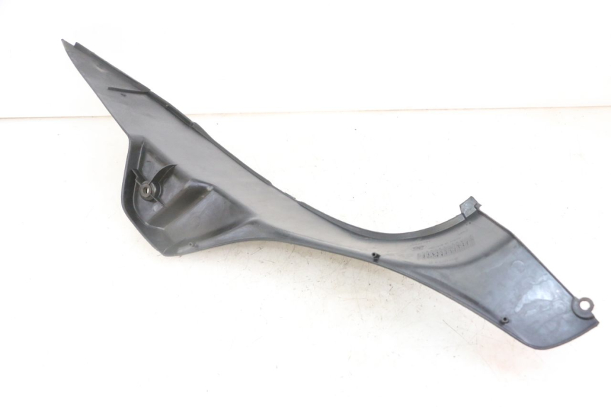 photo de LEFT FLOOR PANEL PEUGEOT ELYSEO 125 (1999 - 2004)