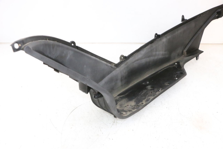 photo de LEFT FLOOR PANEL JM MOTORS GTS 125 (2015 - 2019) - Additional view of the item