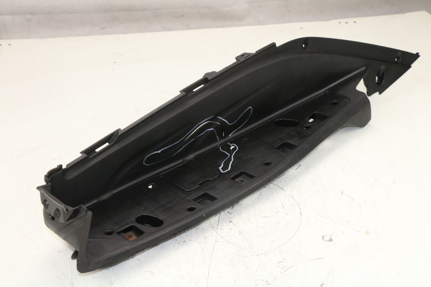 photo de LEFT FLOOR PANEL HONDA FES S-WING SWING 125 (2007 - 2015)