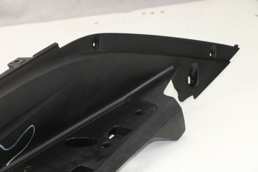 photo de LEFT FLOOR PANEL HONDA FES S-WING SWING 125 (2007 - 2015)