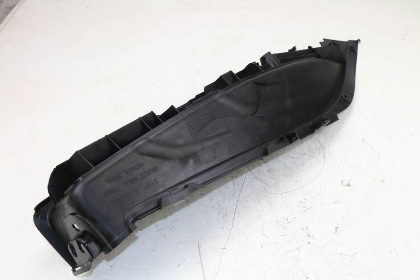 photo de LEFT FLOOR PANEL HONDA FES S-WING SWING 125 (2007 - 2015)