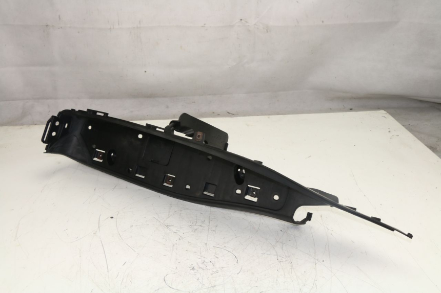 photo de LEFT FLOOR PANEL HONDA FES S-WING SWING 125 (2007 - 2015)