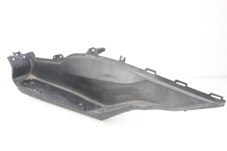 photo de LEFT FOOTREST HONDA FORZA 125 (2015 - 2016)