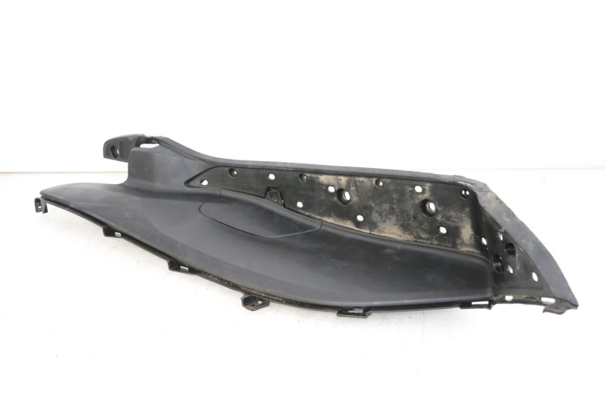 photo de LEFT FOOTREST HONDA PCX (JF47) 125 (2012 - 2013)