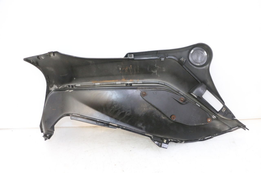 photo de LEFT FLOOR PANEL PIAGGIO IE MP3 YOURBAN 300 (2011 - 2016)
