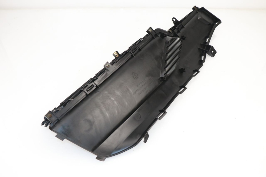 photo de LEFT FLOOR PANEL KYMCO DINK STREET ABS 125 (2011 - 2018)