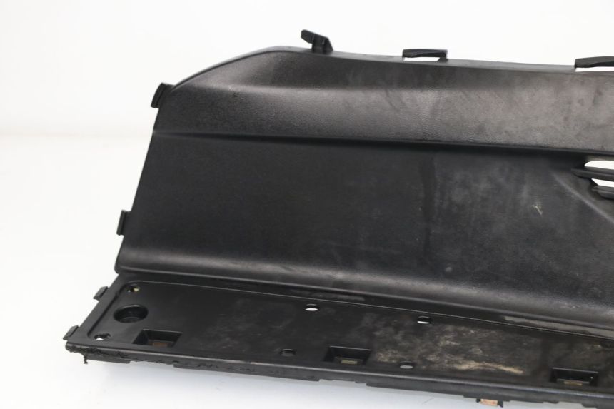 photo de LEFT FLOOR PANEL KYMCO DINK STREET ABS 125 (2011 - 2018)