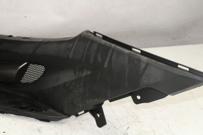 photo de LEFT FLOOR PANEL KYMCO K-XCT 125 (2013 - 2017)