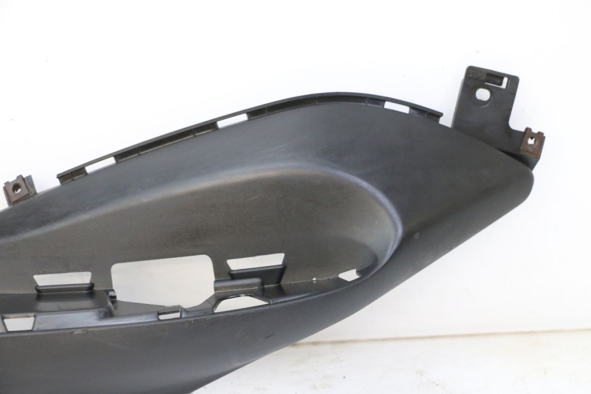 photo de LEFT FLOOR PANEL MBK OVETTO ONE 2T 50 (2013 - 2017)