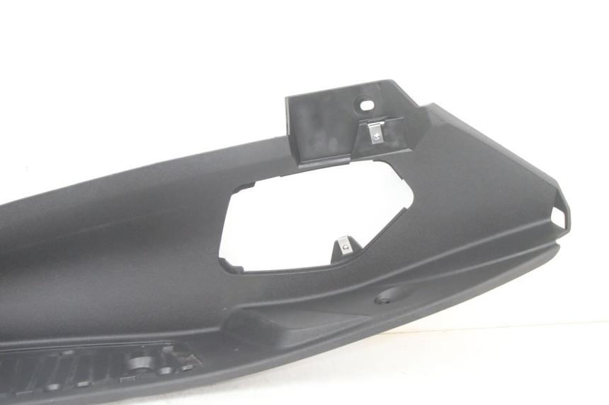 photo de LEFT FOOTREST PIAGGIO MP3 500 (2014 - 2016)