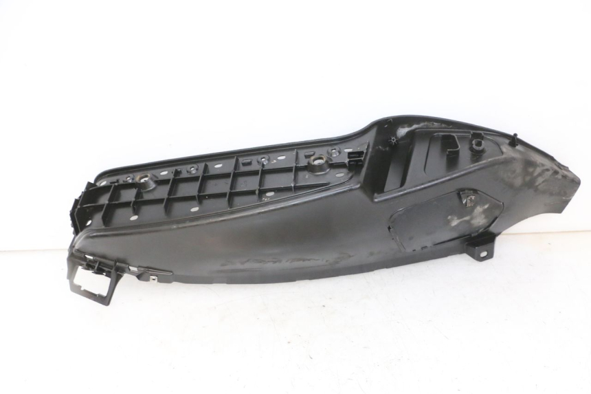 photo de LEFT FOOTREST PIAGGIO MP3 500 (2011 - 2015)