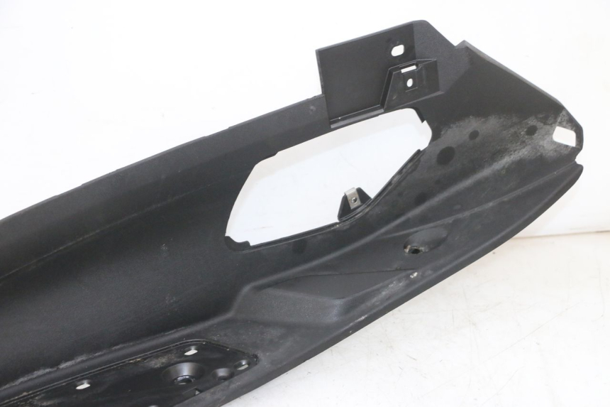 photo de LEFT FLOOR PANEL PIAGGIO MP3 500 (2016 - 2018) - Markings and original references