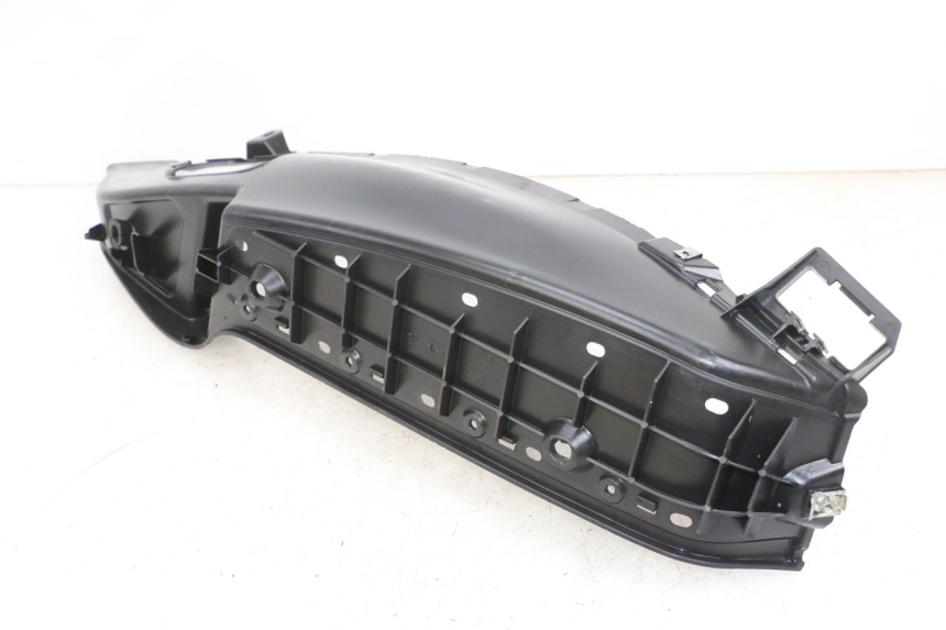 photo de LEFT FLOOR PANEL PIAGGIO MP3 RL 250 (2007 - 2010) - Component detail