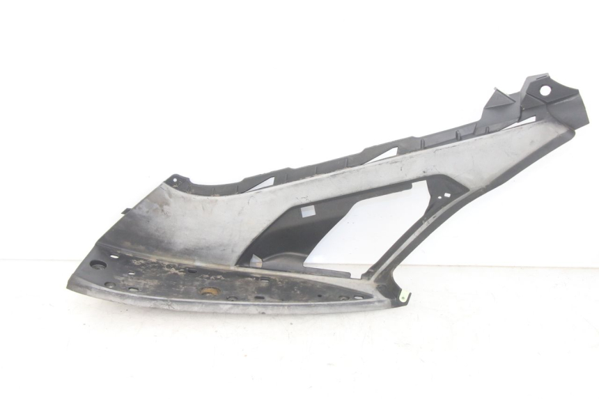 photo de LEFT FLOOR PANEL PEUGEOT GEOPOLIS RS 125 (2007 - 2009)