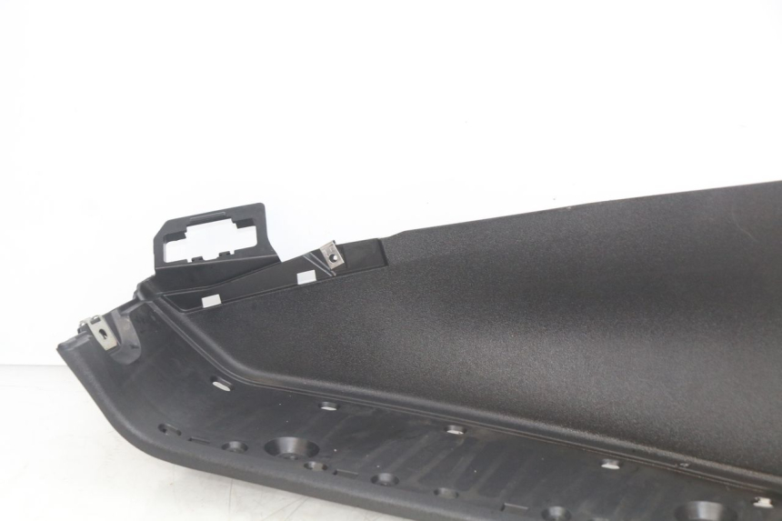 photo de LEFT FOOTREST PIAGGIO MP3 500 (2014 - 2016)